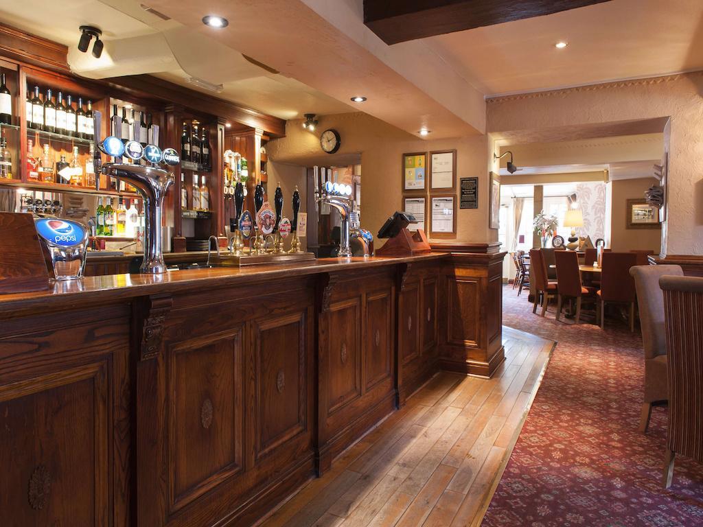 Wheatsheaf, Baslow By Marston'S Inns Exterior photo